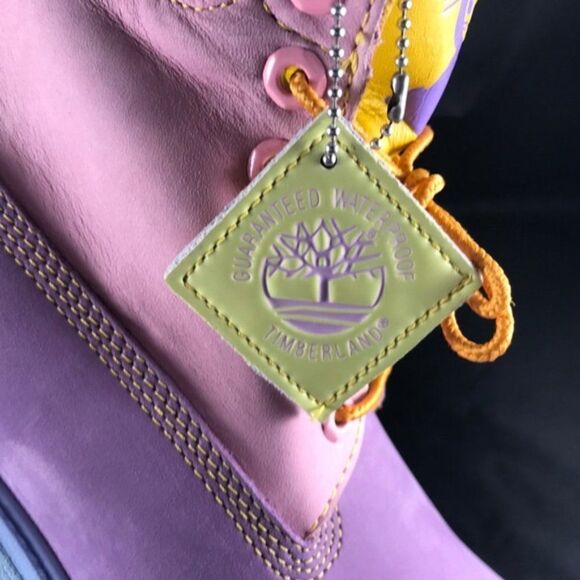 Rare Staple Design 2007 Easter Timberlands - Picture 4 of 8